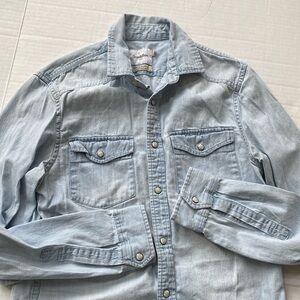 Pearl Snap Denim S Shirt Goodfellow faded blue denim EUC worn once